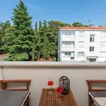 Apartment Noelle By The Sea In Porec, Istria