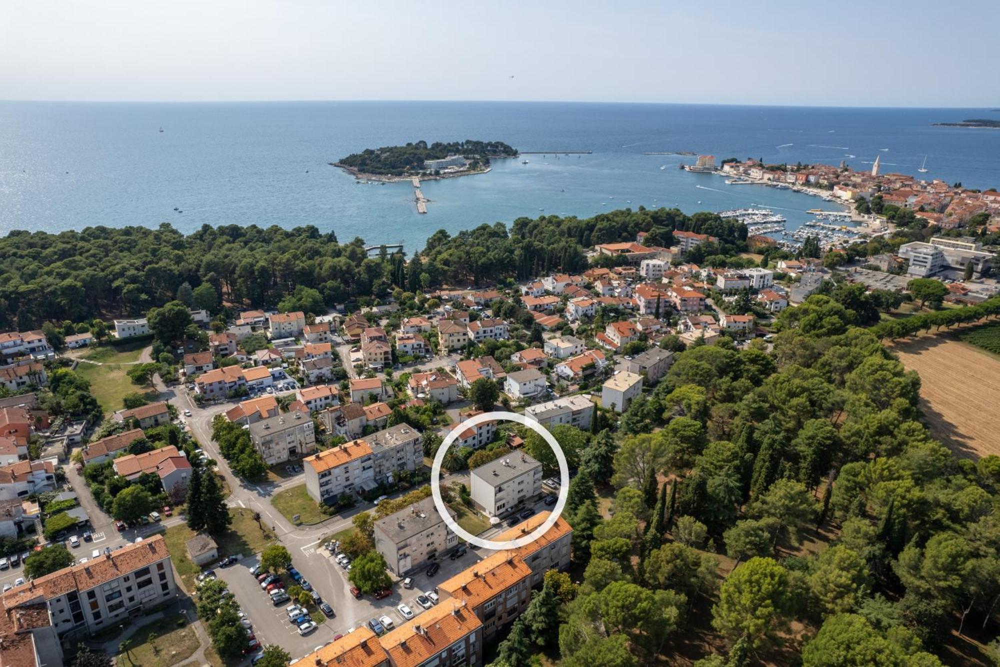 Apartment Apartment Noelle By The Sea In Porec, Istria *