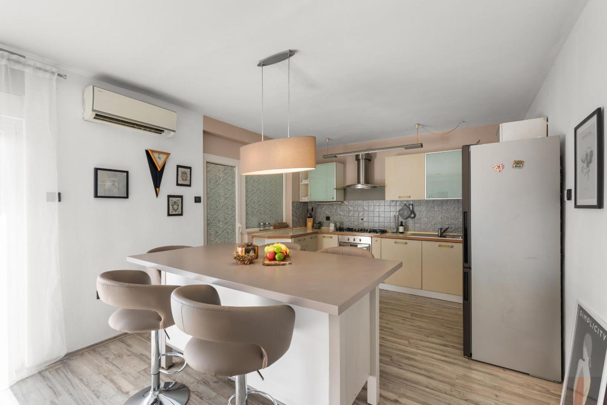 Apartment Noelle By The Sea In Porec, Istria Apartment Poreč